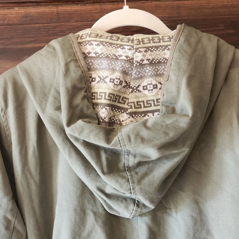 Olive Green Utility Jacket with Hood Snaps & Zipper POCKETS Size XL - Picture 10 of 16